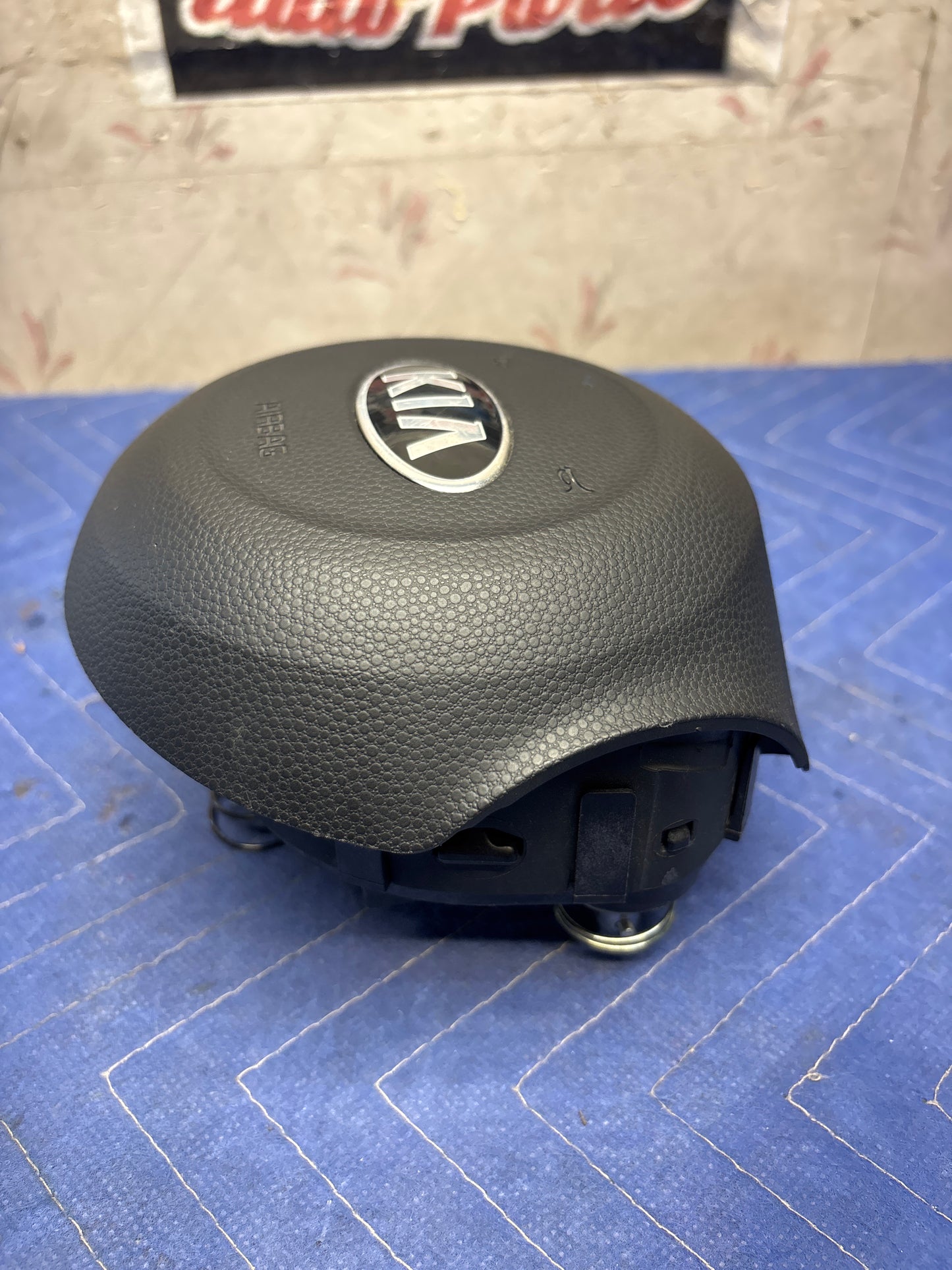 2014-2019 Kia Soul steering wheel airbag (b256900020)