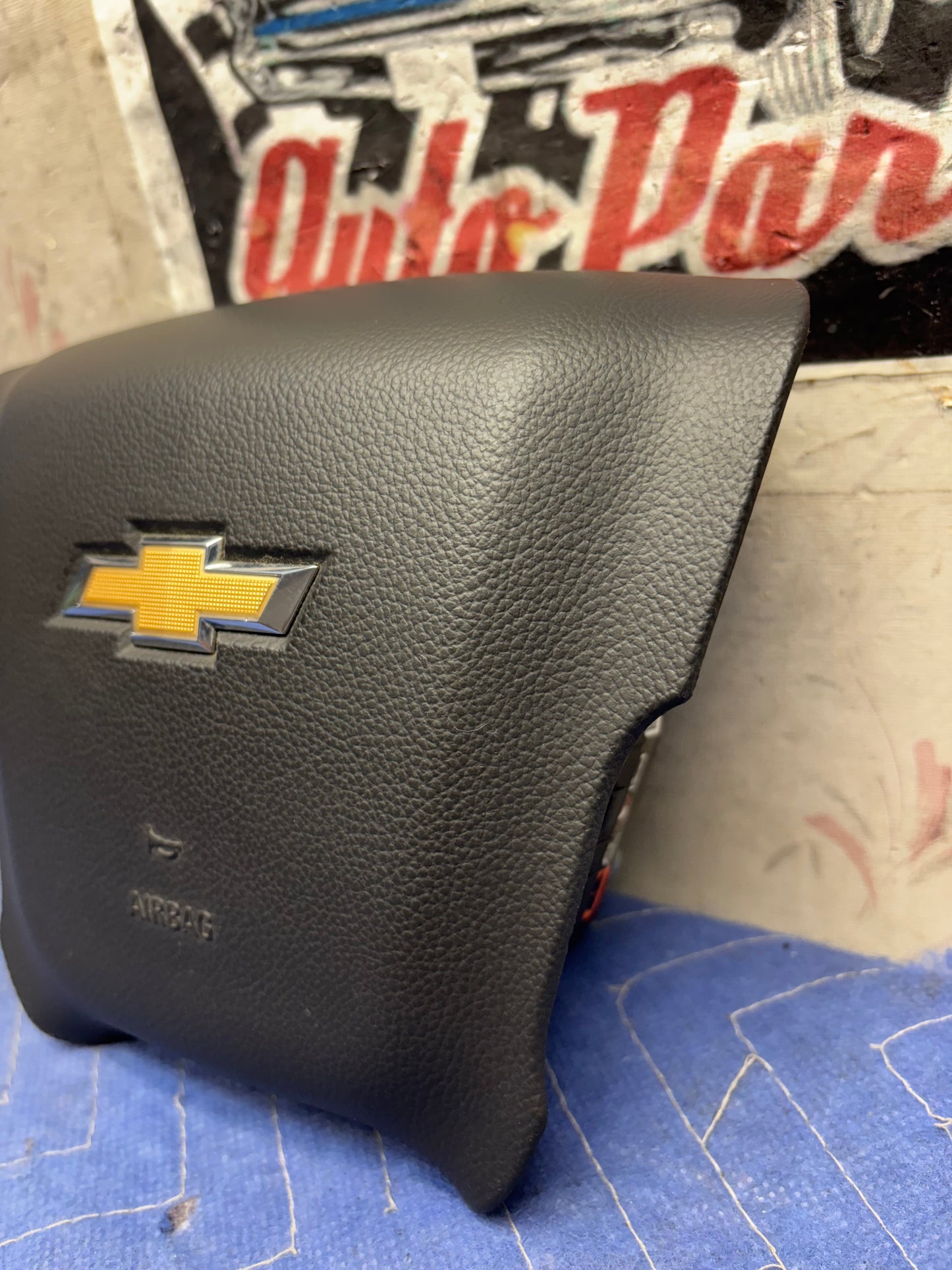 2015-2019 Chevrolet Silverado 2500 3500 HD Steering Wheel Airbag 23204337-84057069