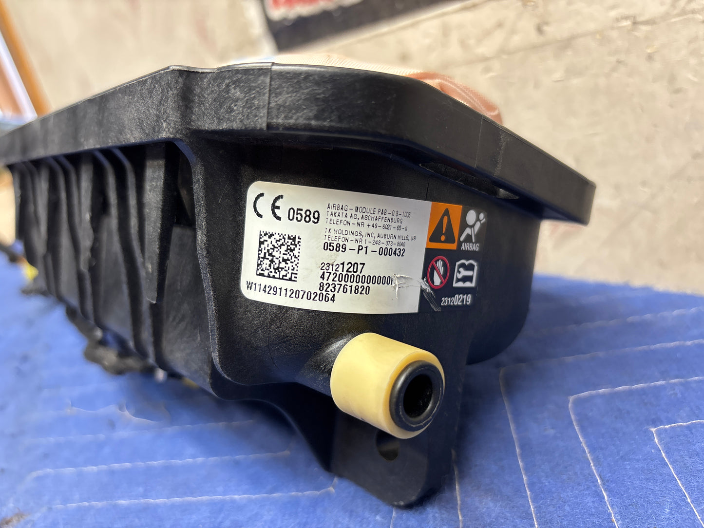 2014-2018 CHEVROLET SILVERADO PASSENGER DASHBOARD AIRBAG (23121207)