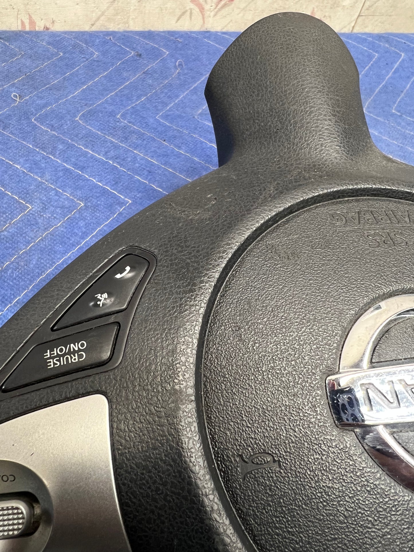 2016-2019 Nissan Sentra Air Bag Driver Wheel Airbag OEM