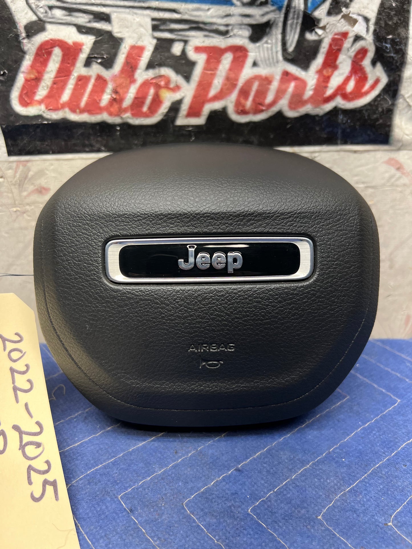 2022 2023 2024 2025 JEEP COMPASS DRIVER STEERING AIRBAG OEM BLACK