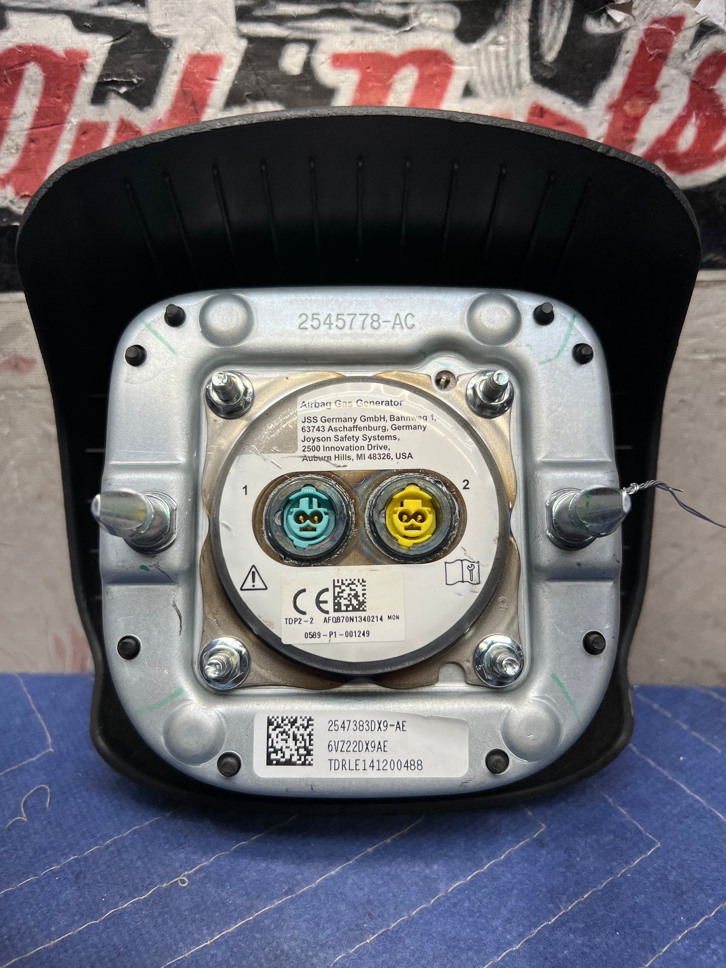 2022 2023 2024 2025 JEEP COMPASS DRIVER STEERING AIRBAG OEM BLACK