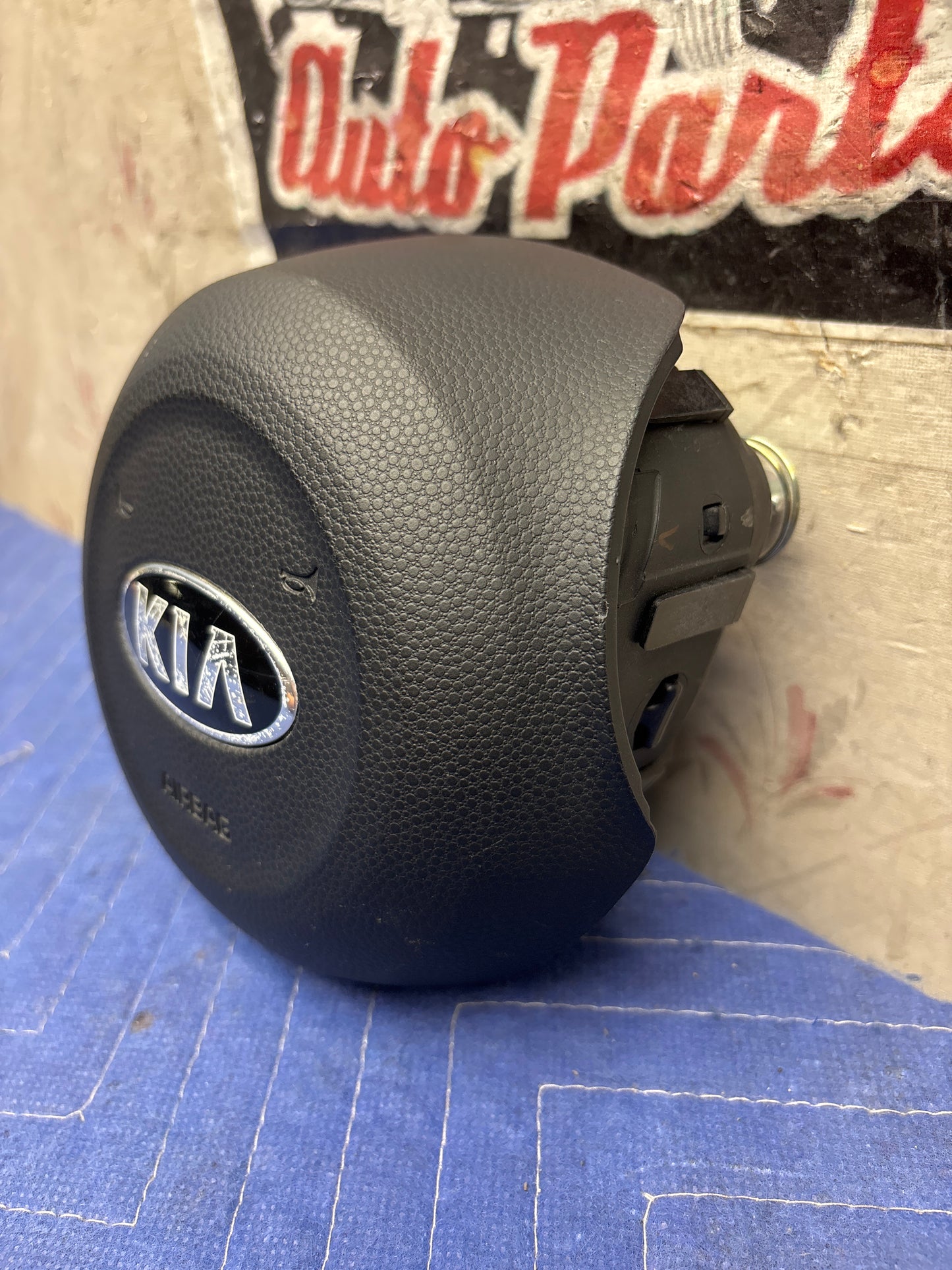 2014-2019 Kia Soul steering wheel airbag (b256900020)