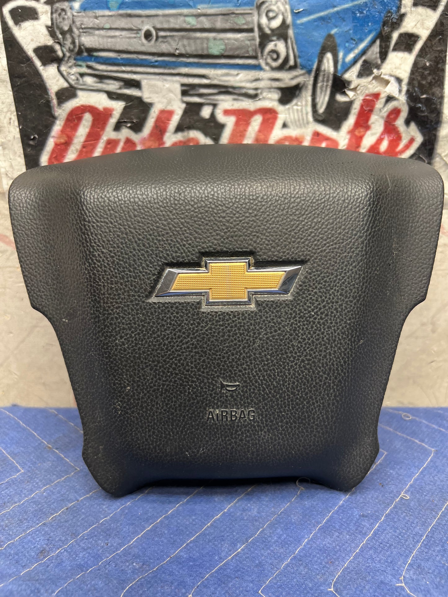 2015-2019 Chevrolet Silverado 2500 3500 HD Steering Wheel Airbag 23204337-84057069