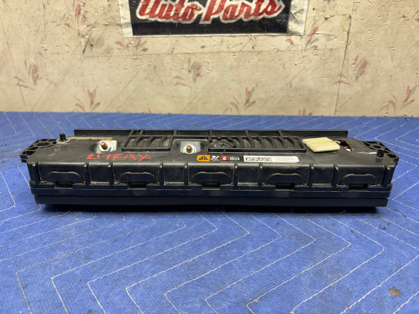 2018-2021 CHEVROLET TRAX DRIVER KNEE AIRBAG (42563064)