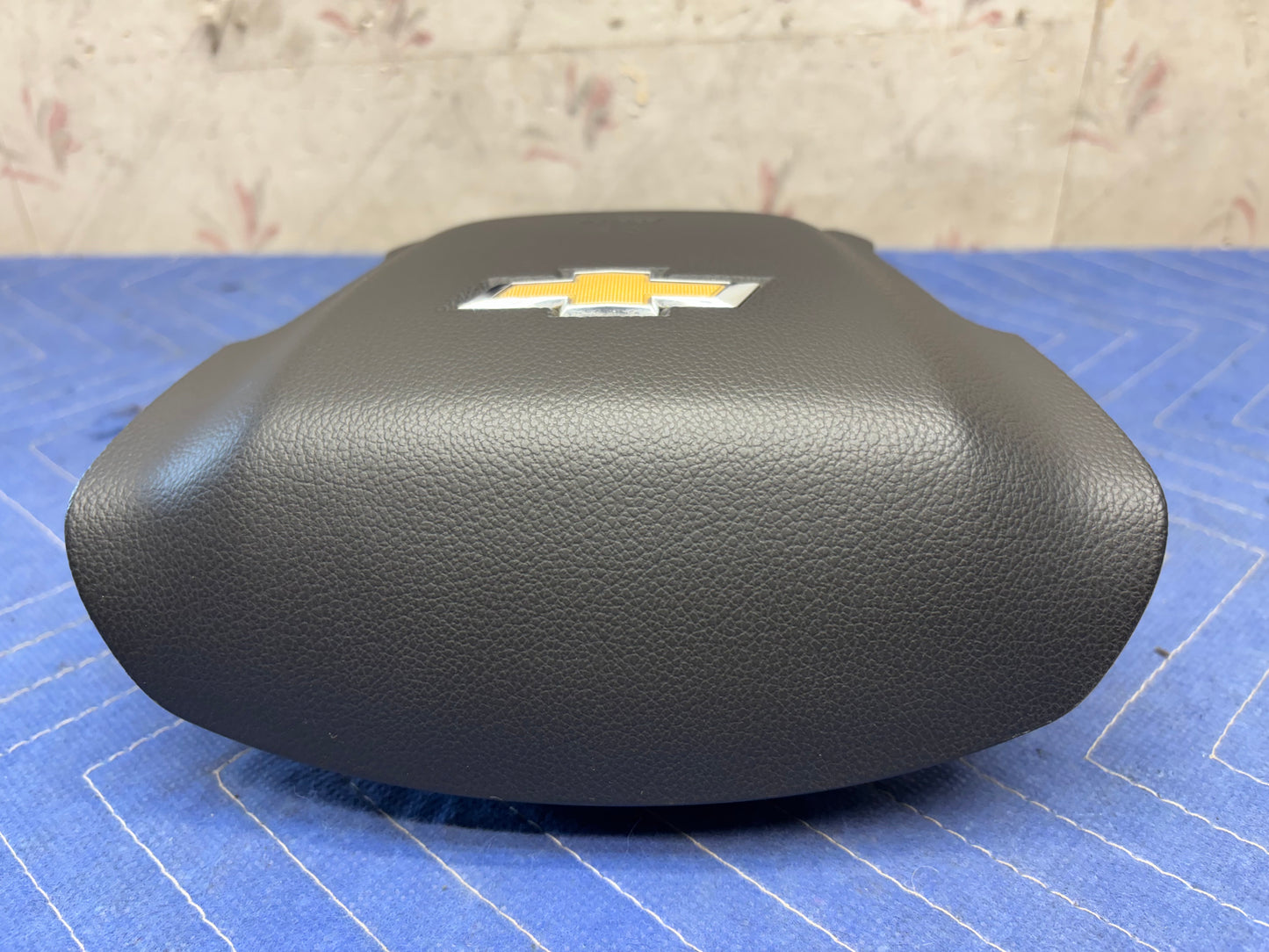 2015-2019 Chevrolet Silverado 2500 3500 HD Steering Wheel Airbag 23204337-84057069