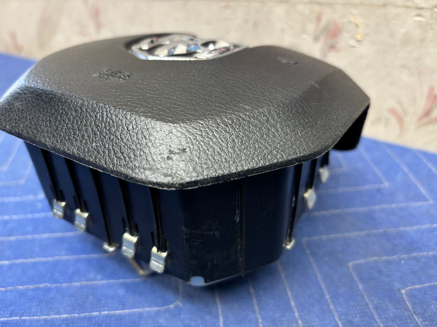 2013-2018 DODGE RAM 1500 STEERING WHEEL AIRBAG