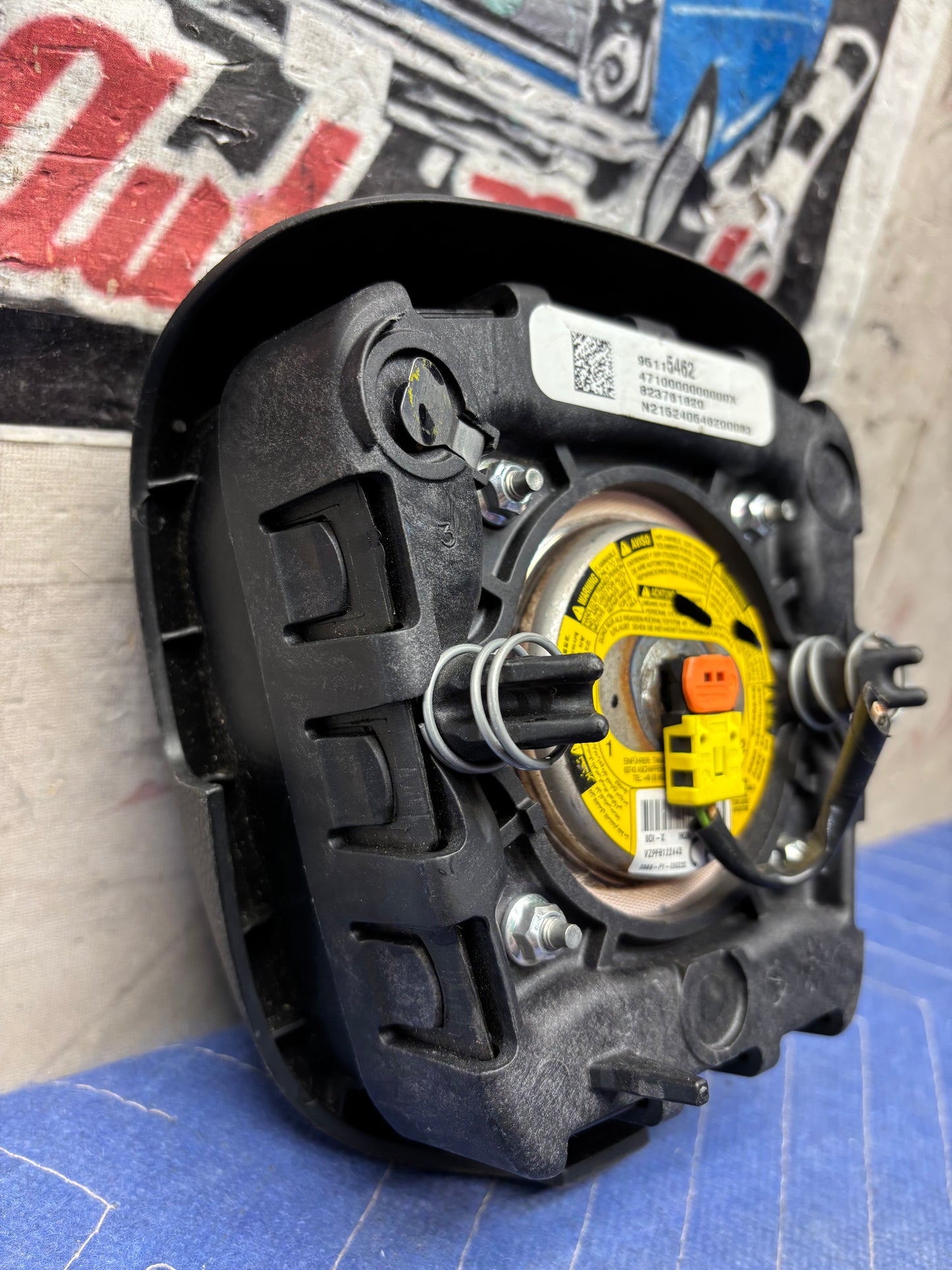 2013-2015 CHEVROLET CRUZE STEERING WHEEL AIRBAG (95115462)