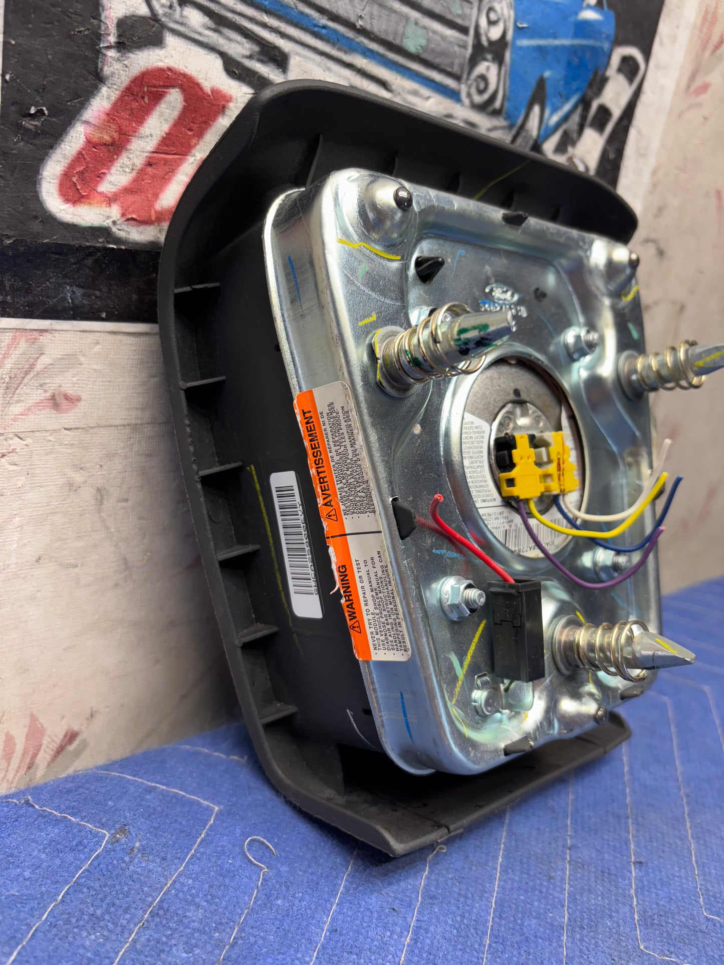 2009-2014 FORD F-150 STEERING WHEEL AIRBAG (BL34-15043B13-AA35B8)