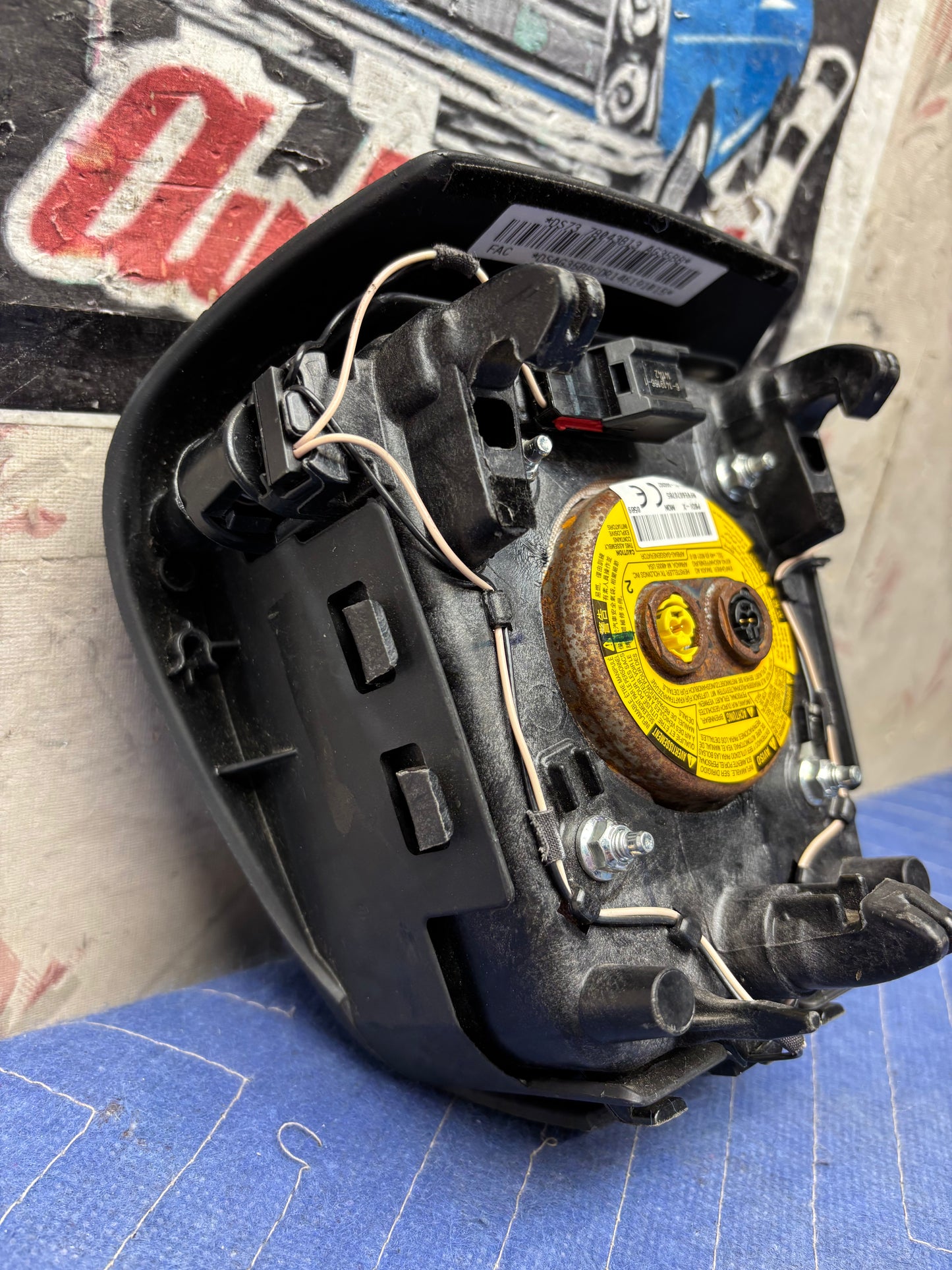2013-2017 FORD FUSION STEERING WHEEL AIRBAG (DS73-78043b13-ag35b8)