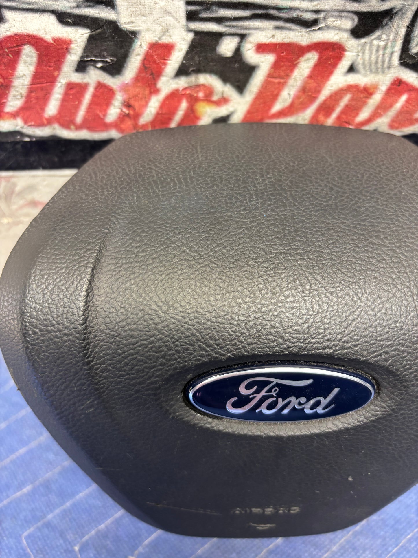 2013-2017 FORD FUSION STEERING WHEEL AIRBAG (DS73-78043b13-ag35b8)