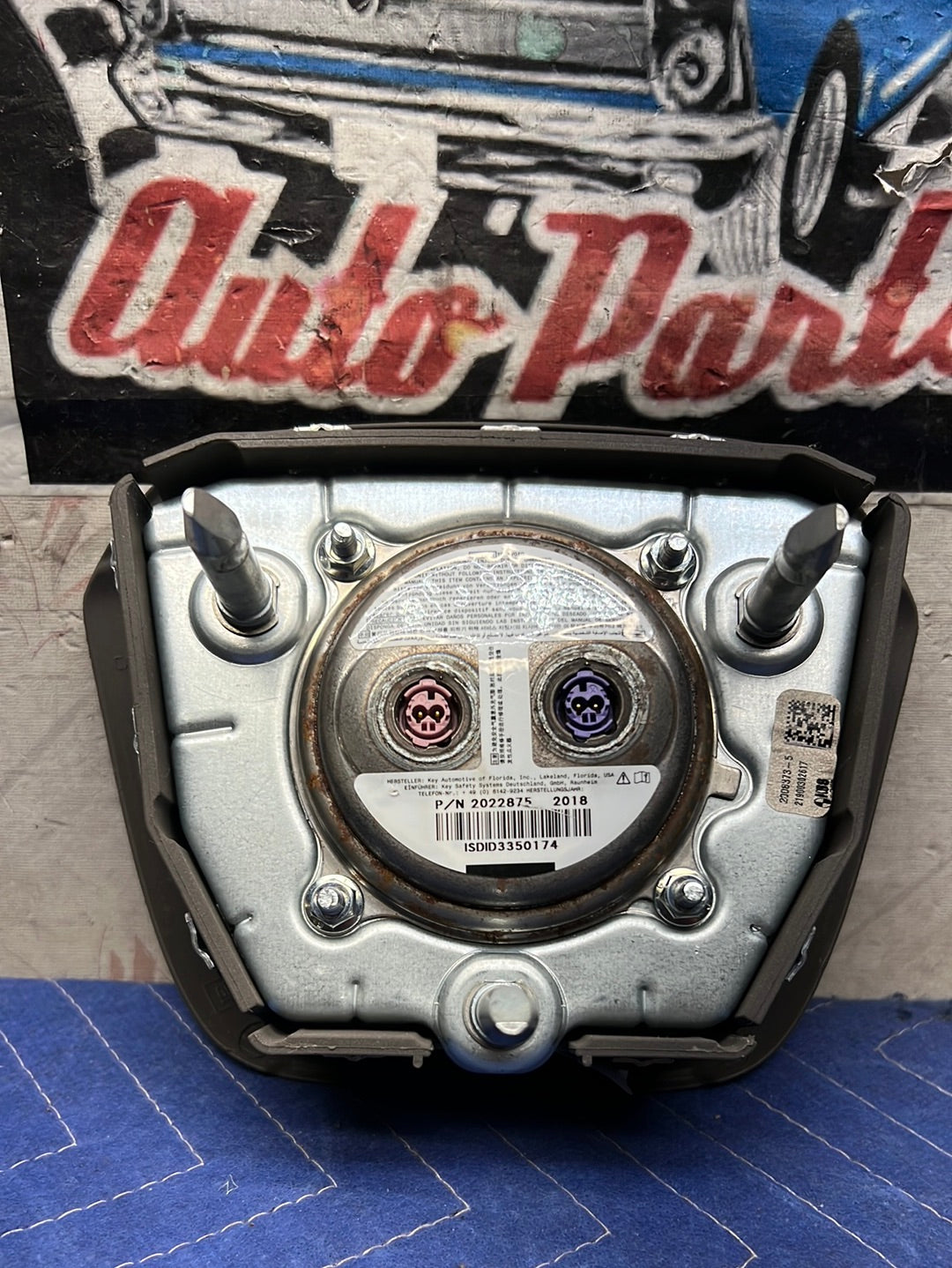 2018-2022 Chevrolet Traverse GRAY Driver Left Wheel Airbag Air Bag 84548219