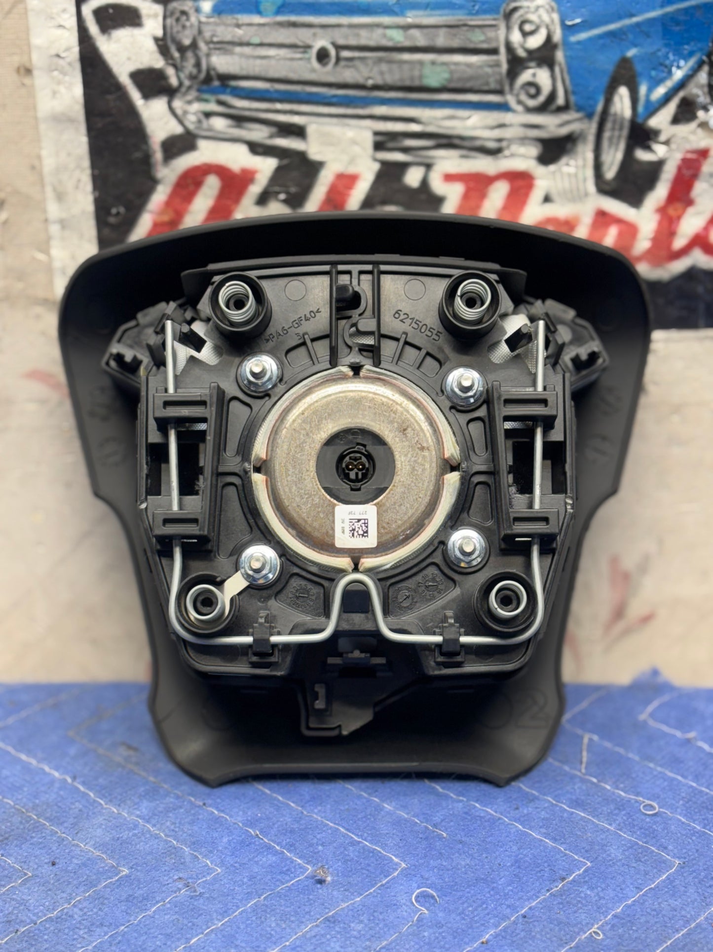2015-2019 Chevrolet Silverado 2500 3500 HD Steering Wheel Airbag 23204337-84057069