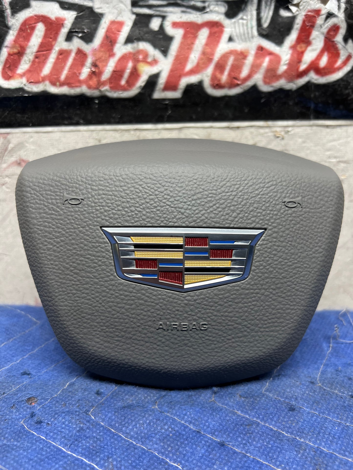 2018-2023 Cadillac XT5 CT6 Steering Wheel Driver Steering Wheel Airbag OEM Gray