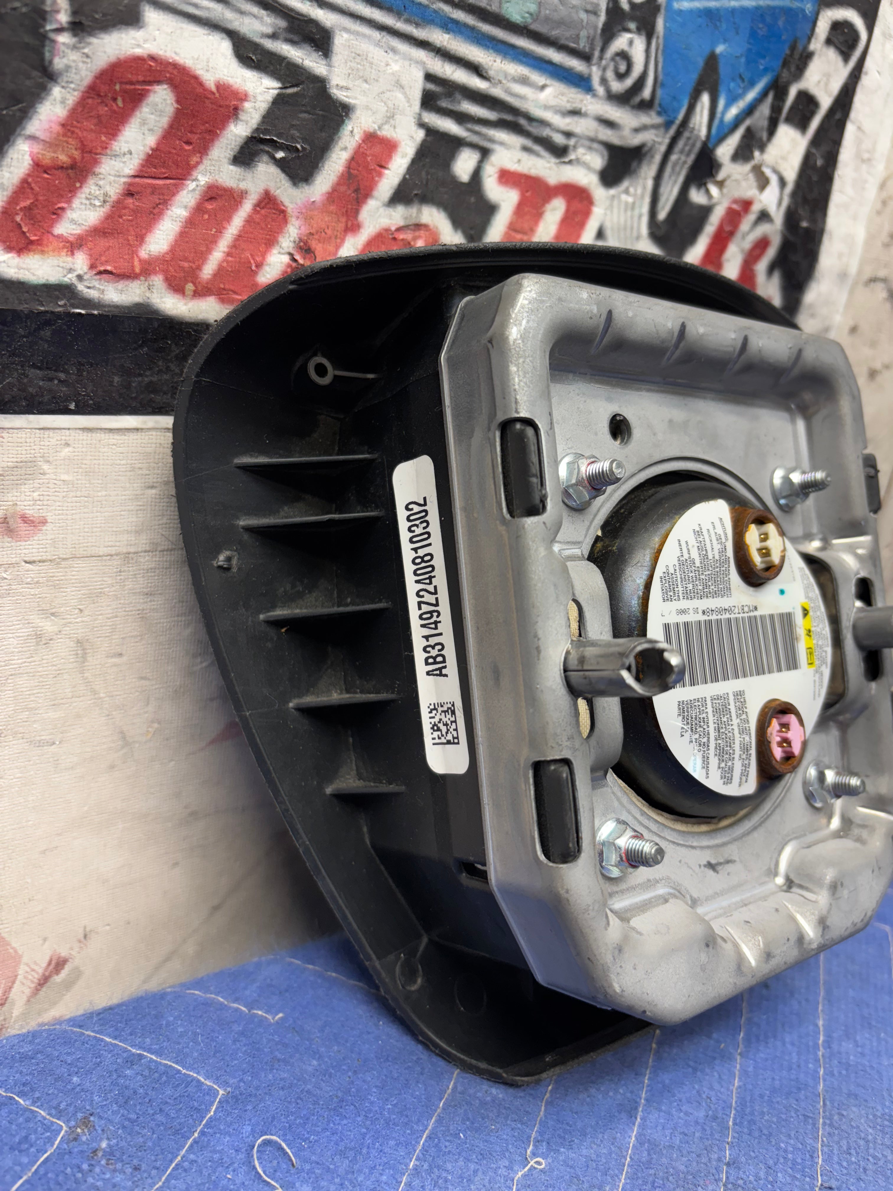 2007-2012 GMC ACADIA STEERING WHEEL AIRBAG (15813149)