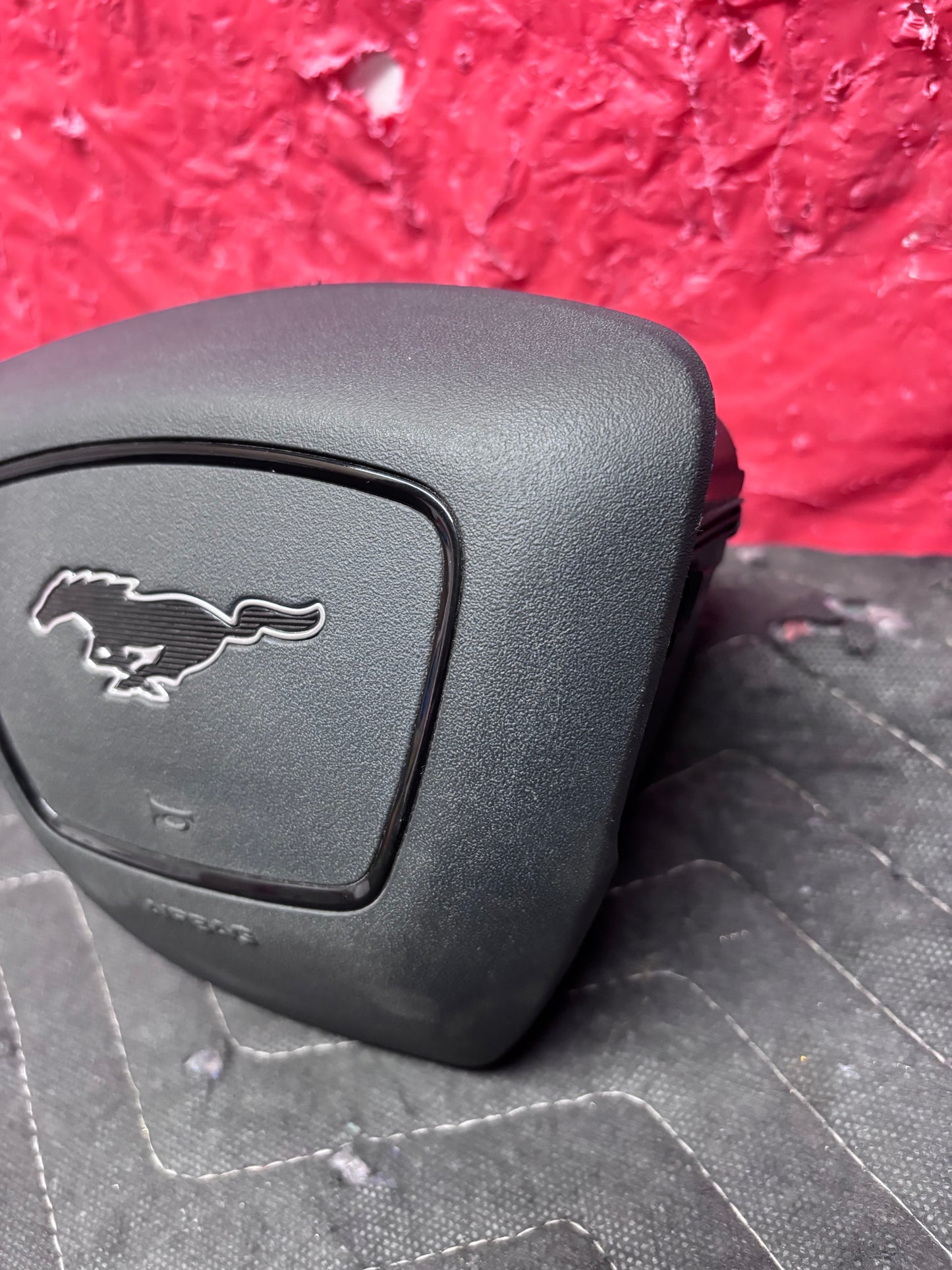 2021-2025 MUSTANG MACHE-E STEERING WHEEL AIRBAG