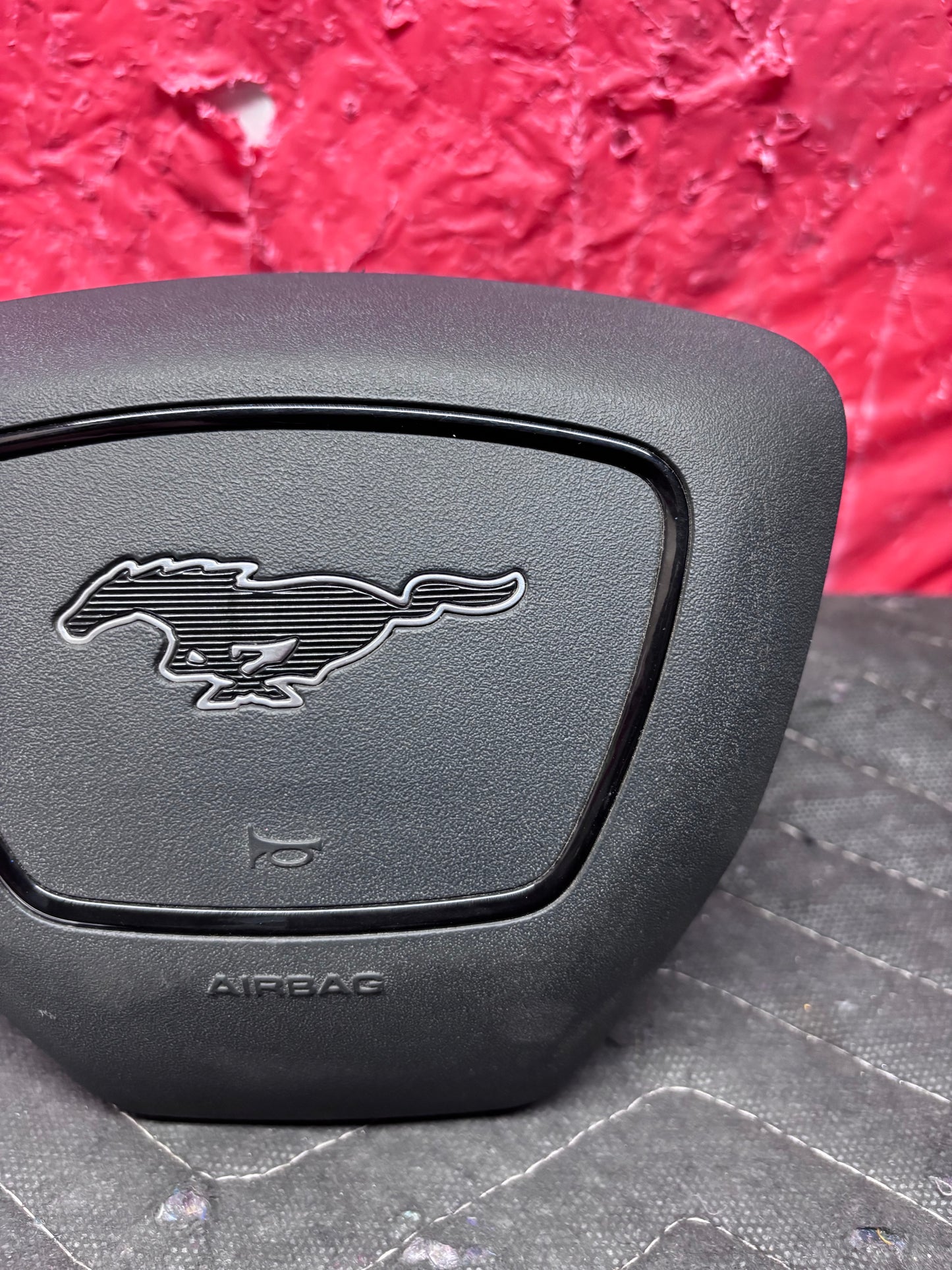 2021-2025 MUSTANG MACHE-E STEERING WHEEL AIRBAG