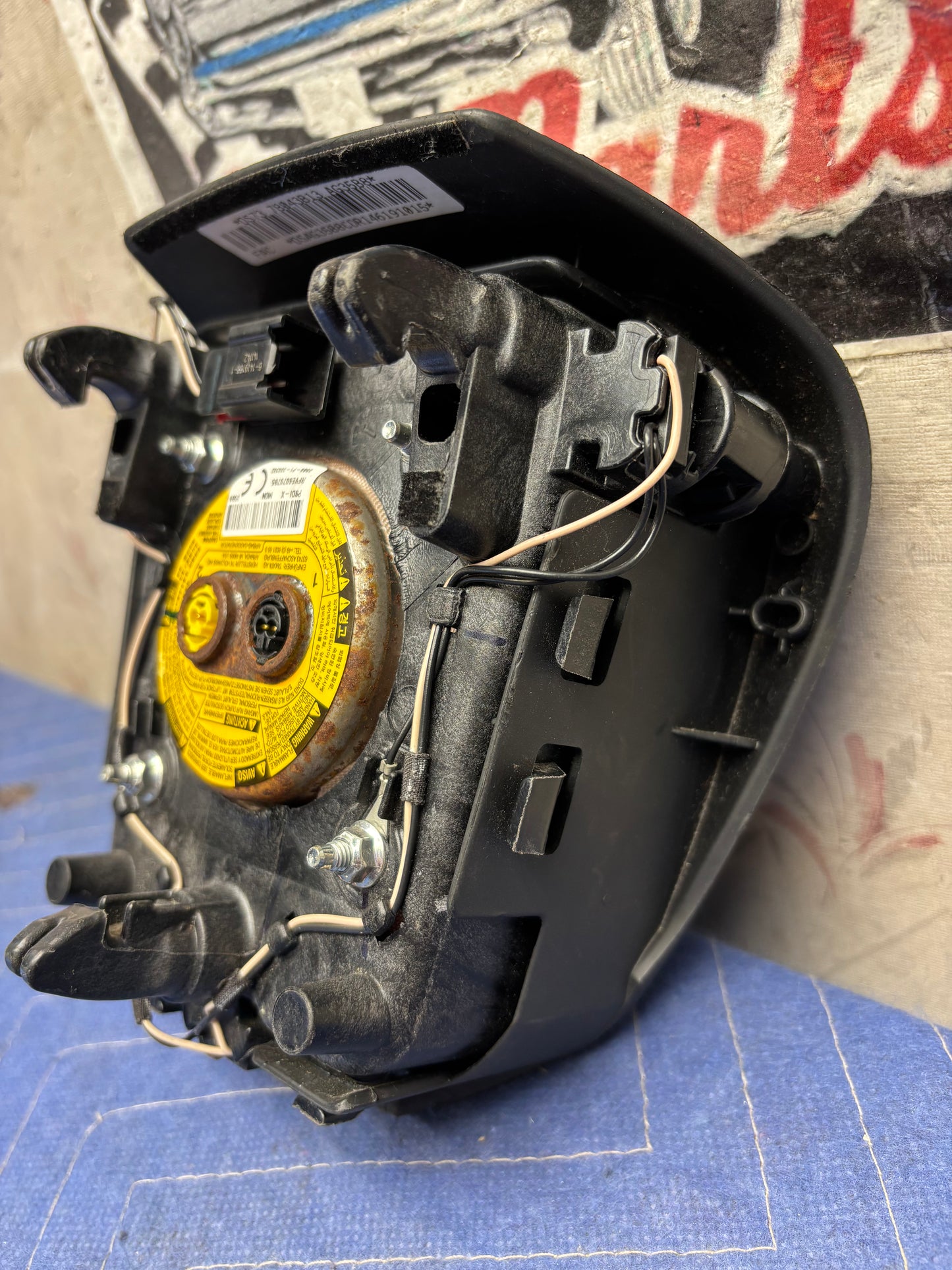 2013-2017 FORD FUSION STEERING WHEEL AIRBAG (DS73-78043b13-ag35b8)