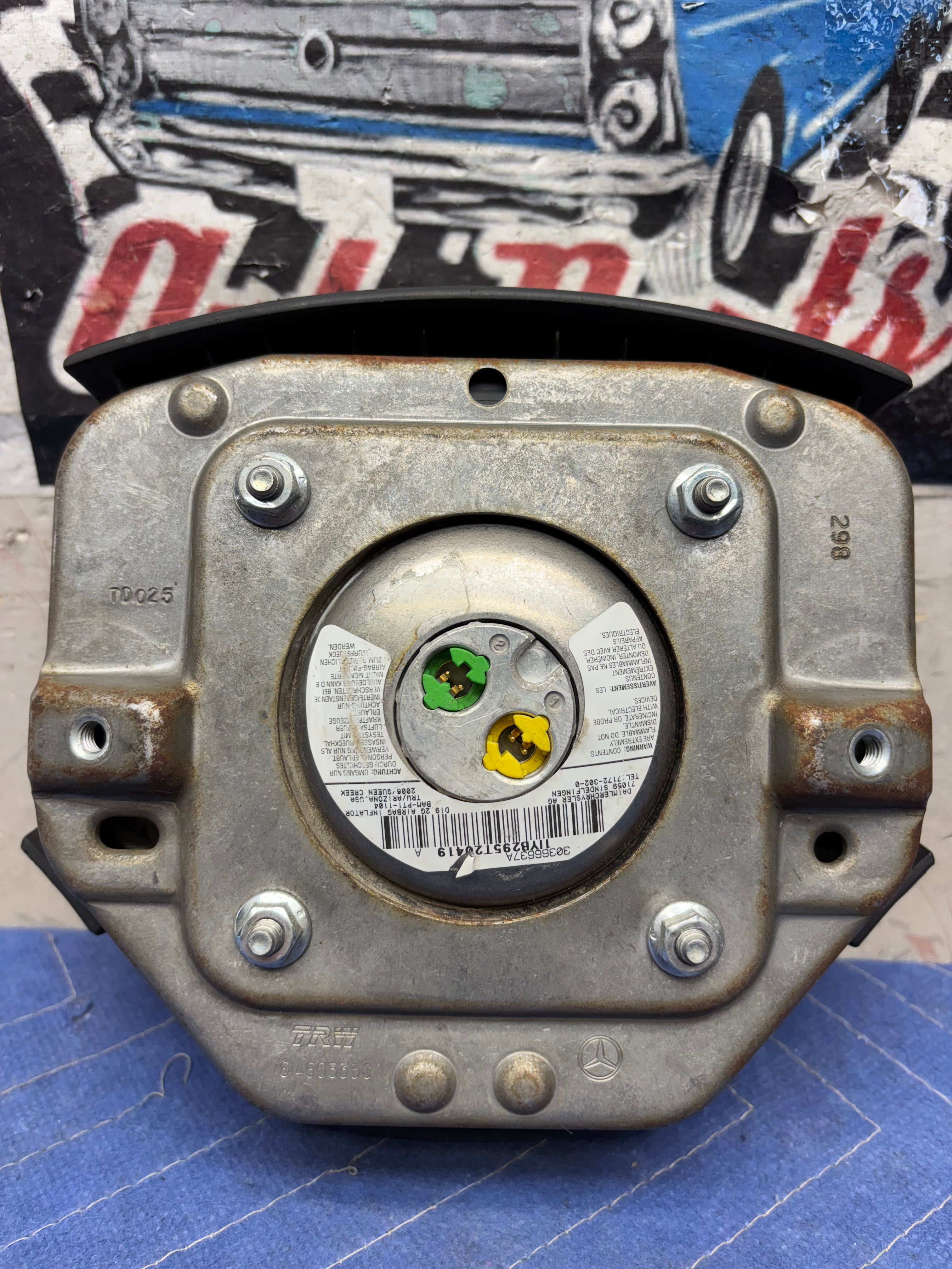 2006-2008 MERCEDES R CLASS AND ML CLASS STEERING WHEEL AIRBAG