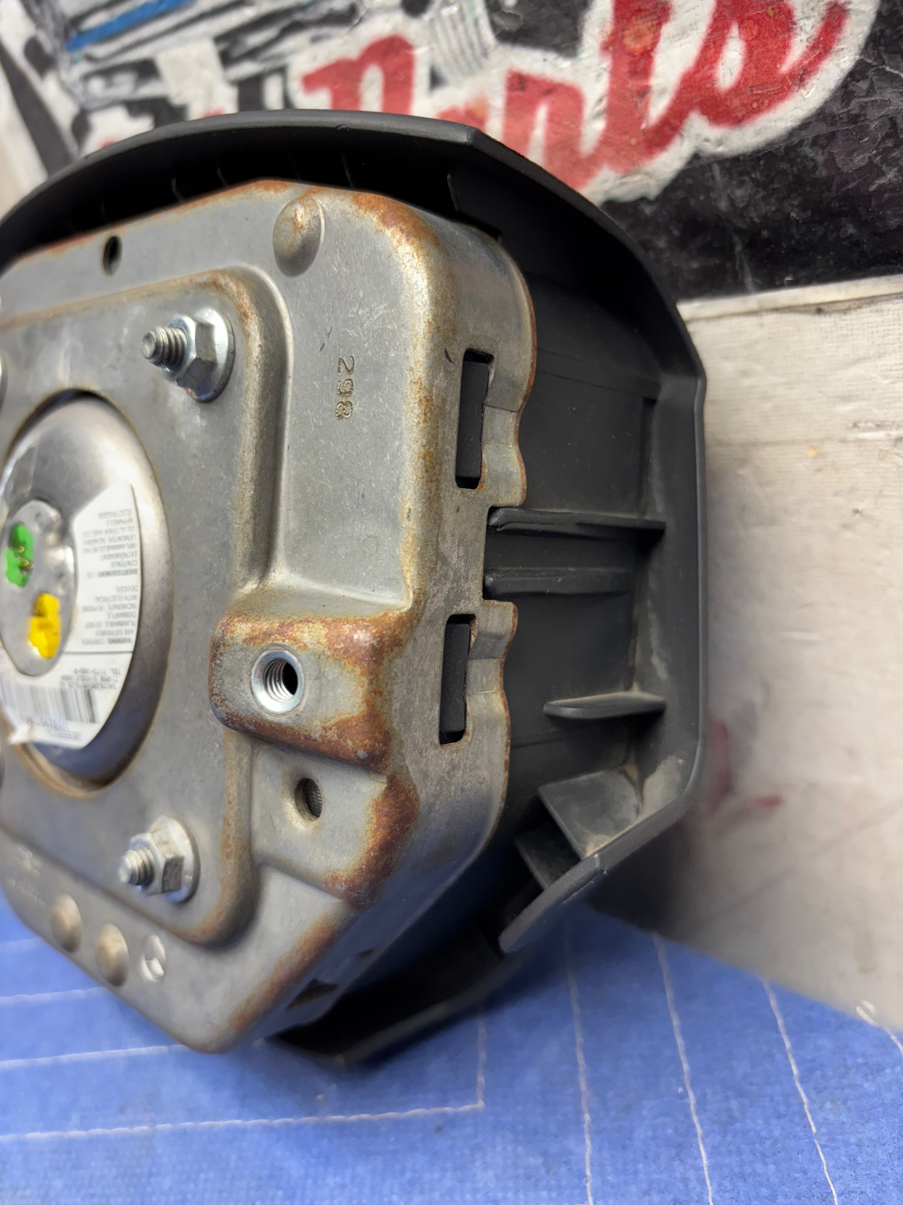 2006-2008 MERCEDES R CLASS AND ML CLASS STEERING WHEEL AIRBAG