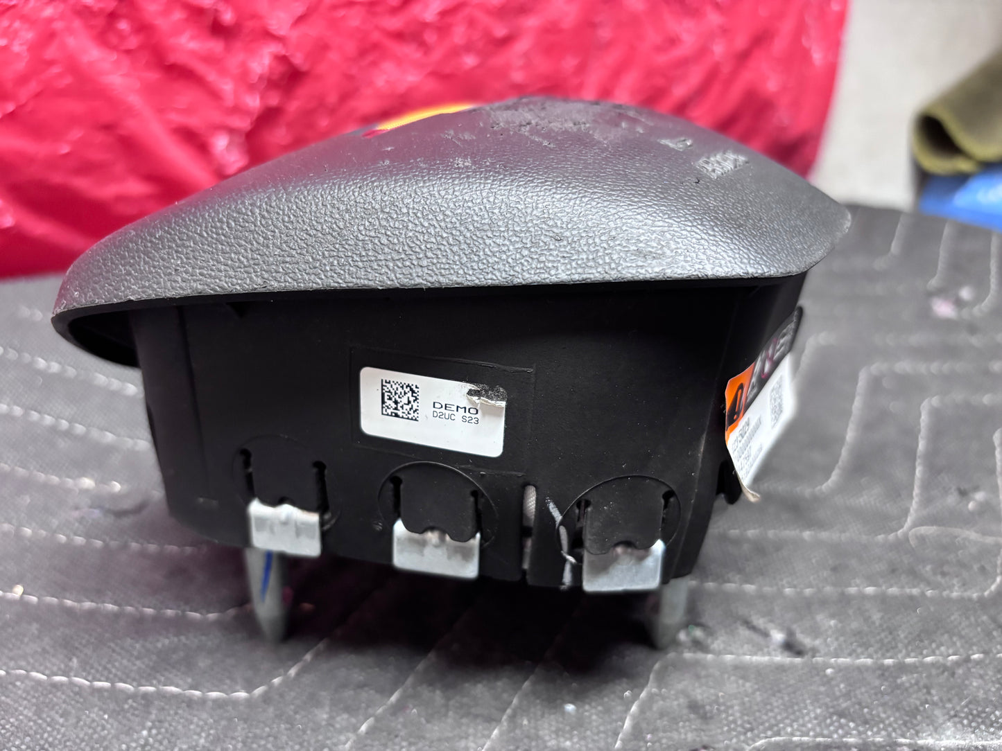 2018-2024 CHEVROLET EQUINOX STEERING WHEEL AIRBAG (84235029)