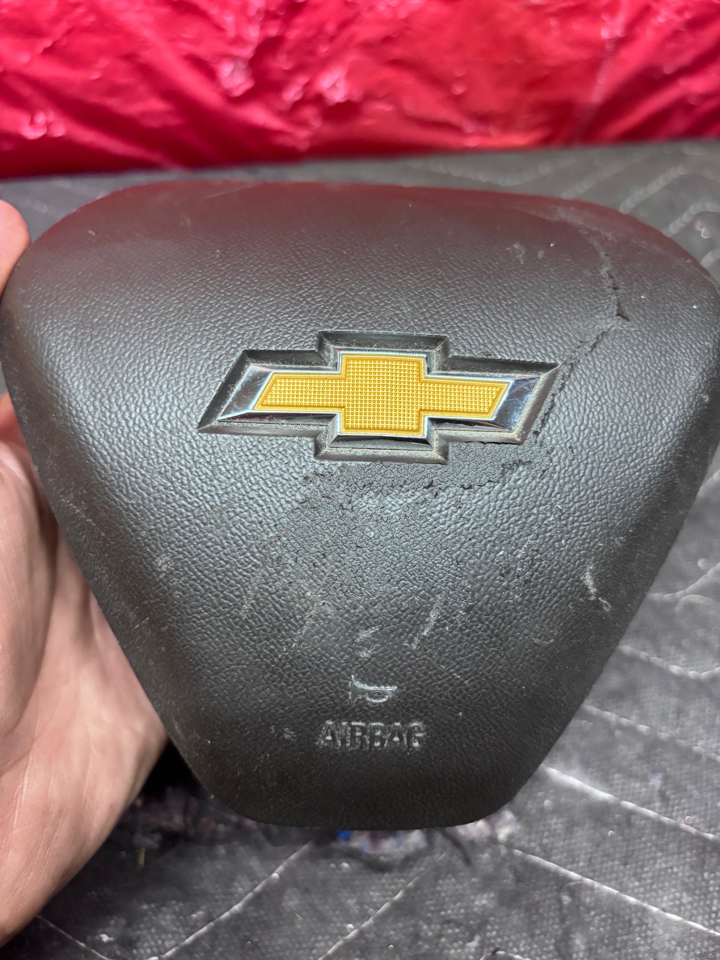2018-2024 CHEVROLET EQUINOX STEERING WHEEL AIRBAG (84235029)